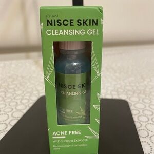 Nisce Cleansing Gel